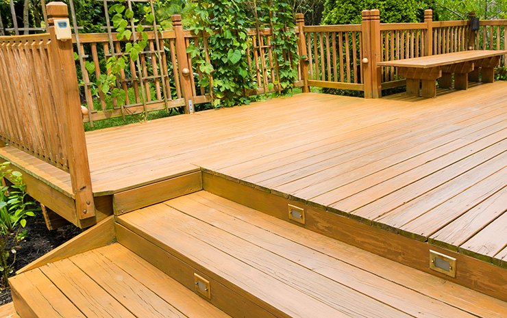 Picture of a newly built garden deck 