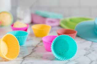 dirty silicone baking cups